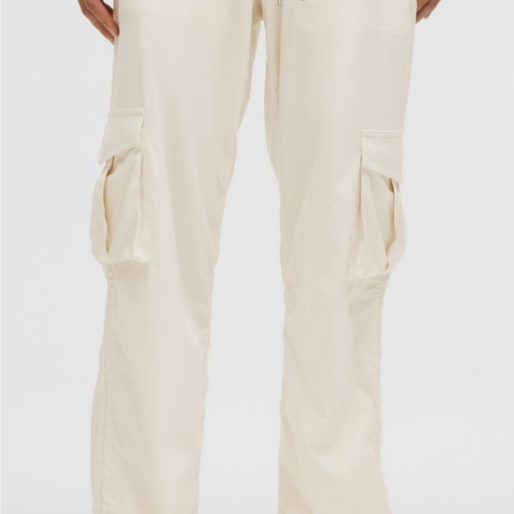 Dance studio trouser. Cargo trouser